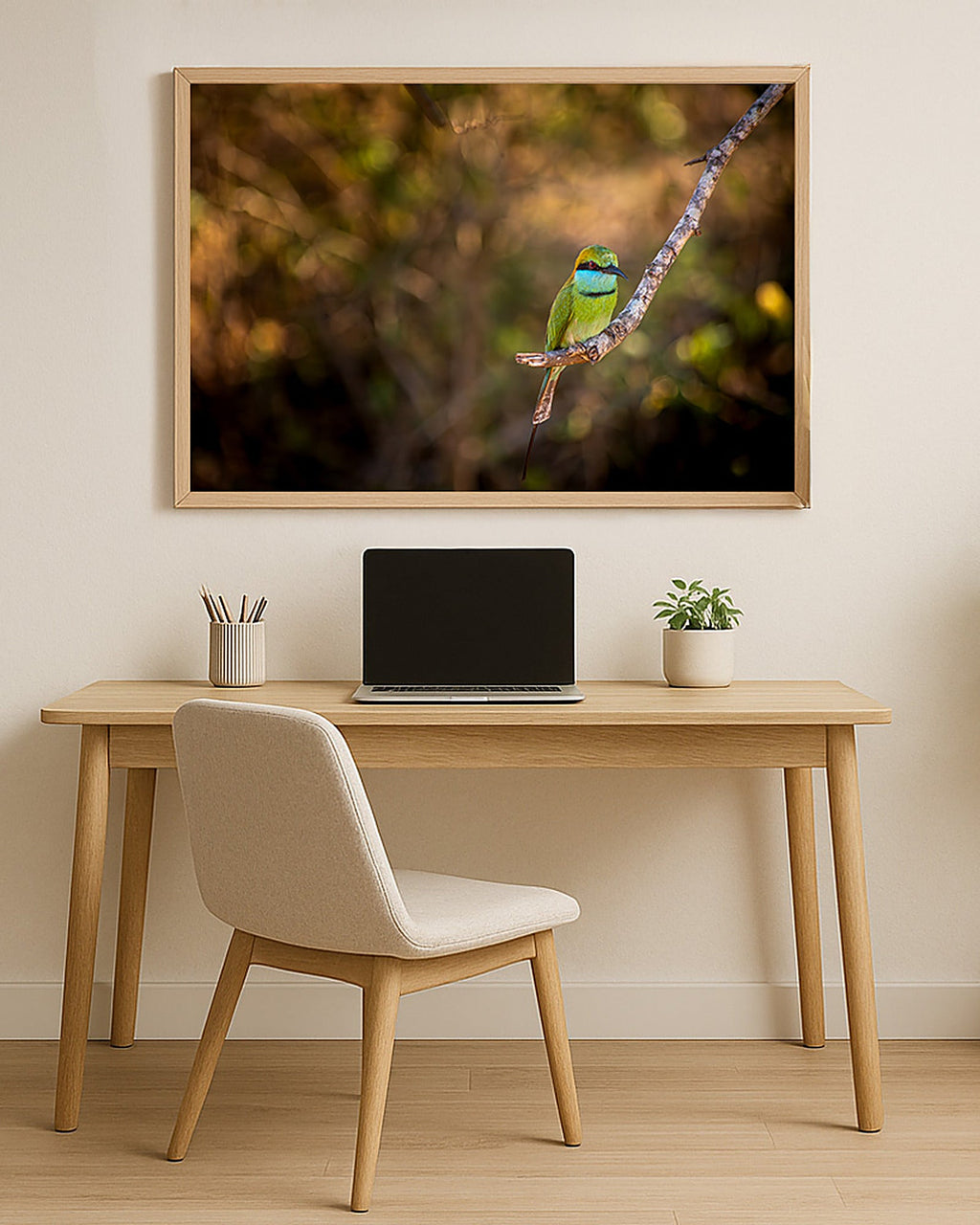 Poster Bienenfresser am Ast als gerahmtes Wandbild im Büro